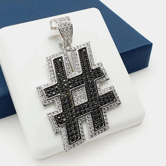 "925 Sterling Silver Plated CZ Pendant, INUS1BR281 - Picture 6 of 9